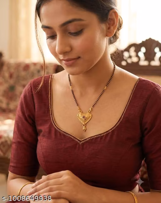 Aesthetic Gold-Plated Mangalsutra for Women – Adjustable Artificial Bead Jewellery