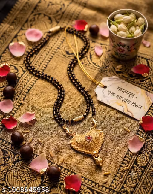 Aesthetic Gold-Plated Mangalsutra for Women – Adjustable Artificial Bead Jewellery