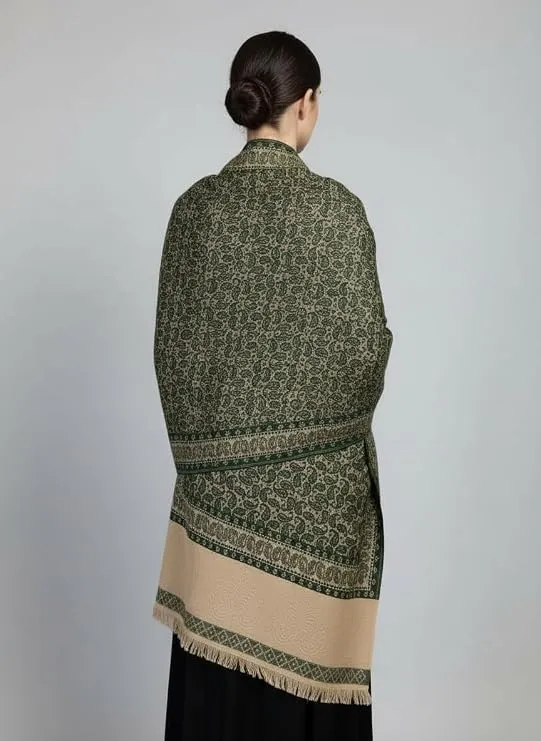Women’s Green Paisley Semi Pashmina Shawl – Soft Beige Winter Stole