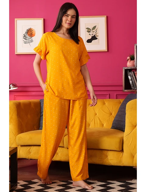 Clovia Women Rayon Printed Night Suit, Yellow