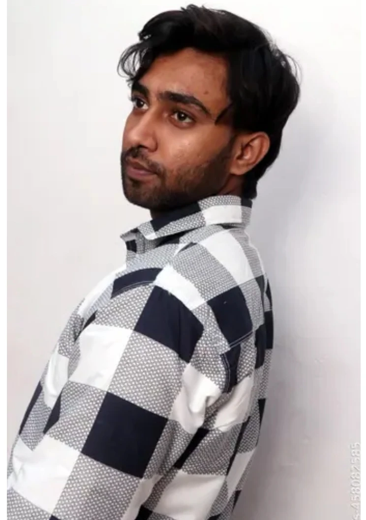 Men's Black & White Checkered Full Sleeve Casual Shirt