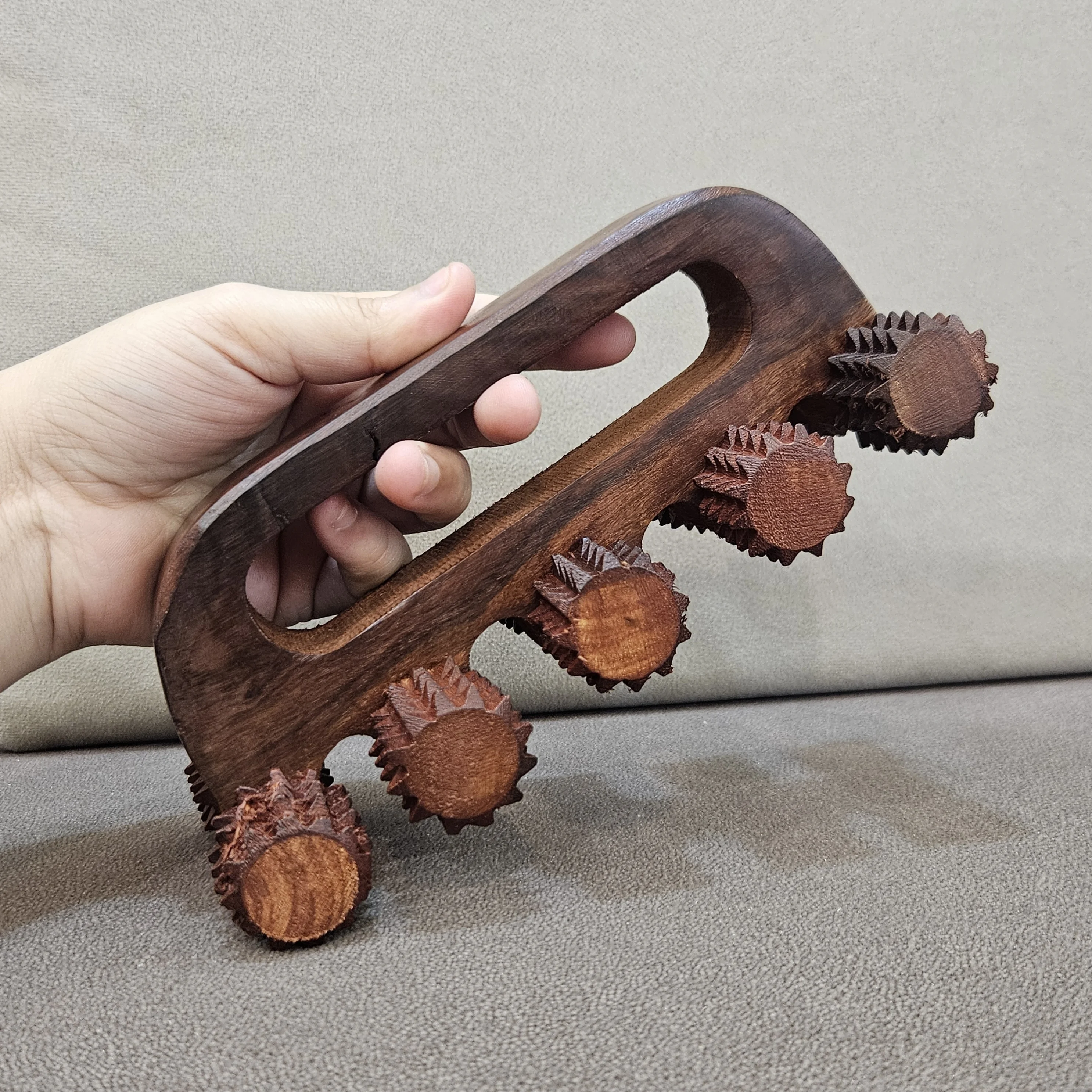 Master Arts Rosewood Acupressure Massager Combo | 8-Roller Body Massager + 2-Roller Face Massager for De-puff and Uplift skin.