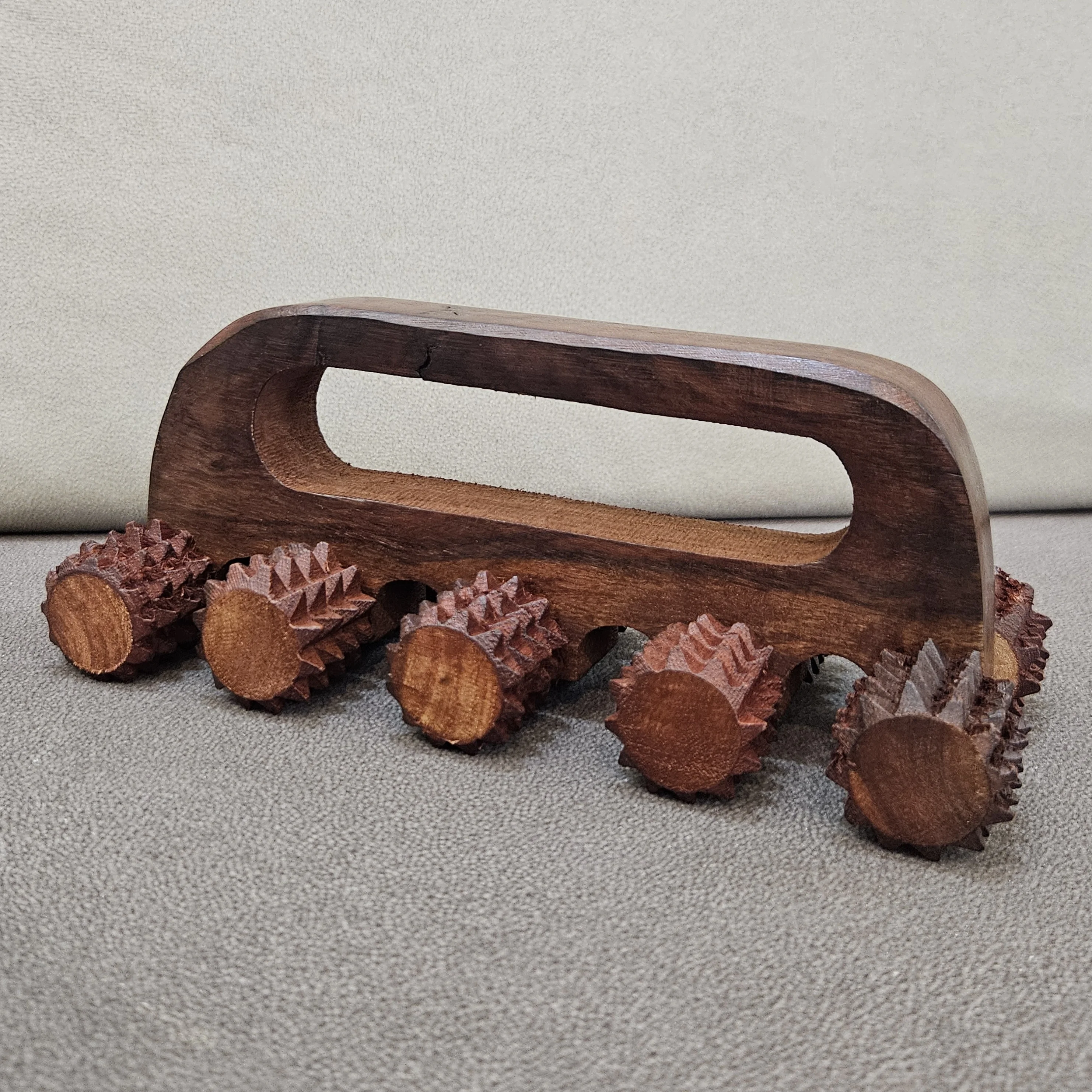 Master Arts Rosewood Acupressure Massager Combo | 8-Roller Body Massager + 2-Roller Face Massager for De-puff and Uplift skin.