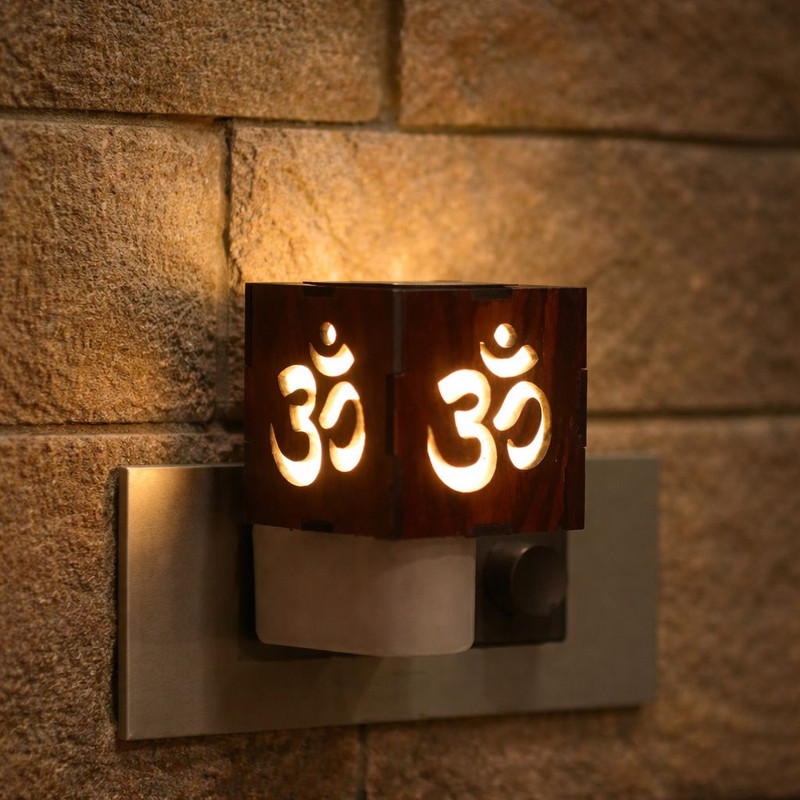 Divine Om Diya