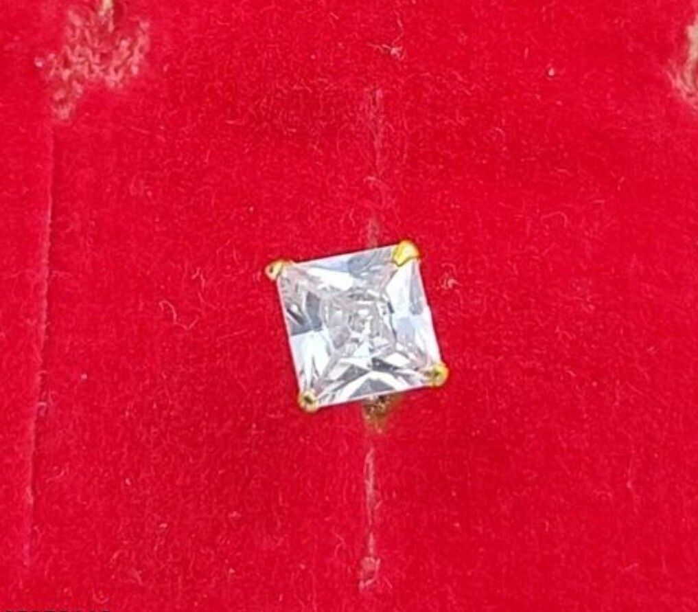 SHOPSY-HOC-NOSE PIN CHAKOR WHITE