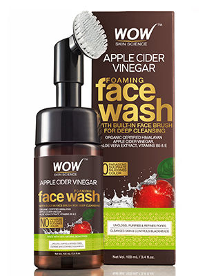 Wow Skin Science Apple Cider Vinegar Foaming Face Wash With Built-in Brush, 100 ml