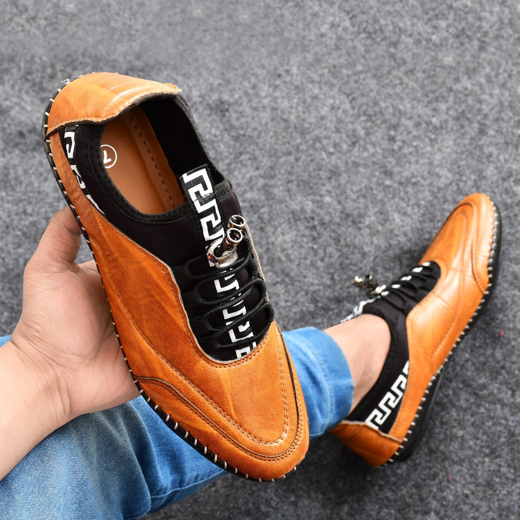 KR11100-TAN-10