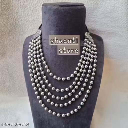 Strand Pearl Neclace And Earrings