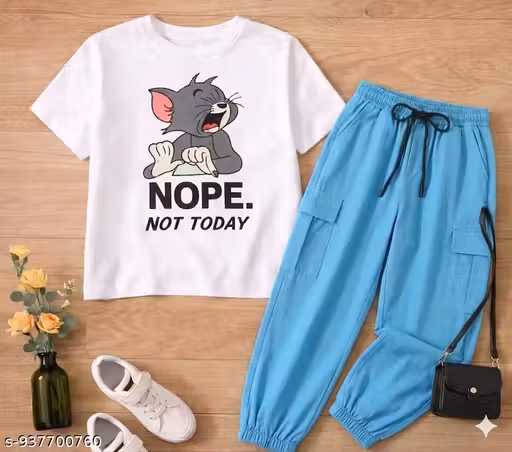 New Trendy Stylish Beautiful Girls 2-piece summer outfit Top & Bottom Sets Co-ord Sets | New Stylish Trendy Partywear T-shirt & Bottom Sets For girl's
