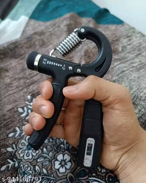 Hand Grips Strengthener, Forearm Strengthener, Hand Gripper with Counter, Adjustable Resistance 5-60kg, for Muscle Building and Injury Recovery, Black