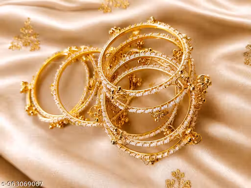 PeaGold Tone Traditional Bangles Set of 4 | Ethnic Wedding Party Wear Jewellery | Designer Handcrafted Kangan