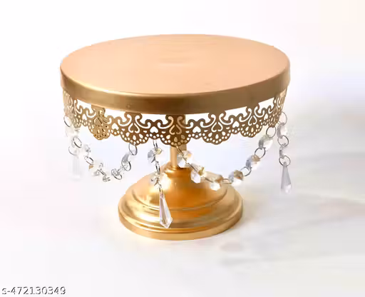 Golden cake stand with crystal hanging