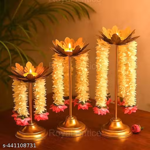 metal lotus desing stand set of 3