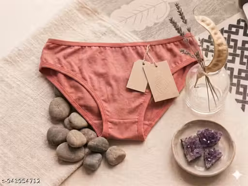 WOMEN COMFORTABLE DAILY WEAR PANTY LUNA