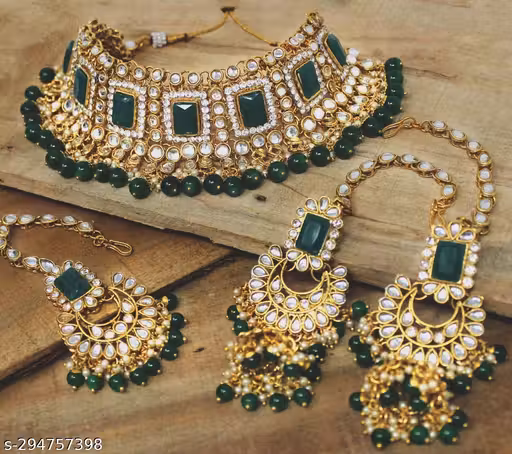 Kundan Choker Necklace Set