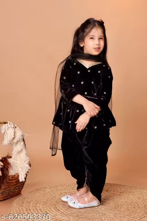 Grinning Embroidery booty kurta sets