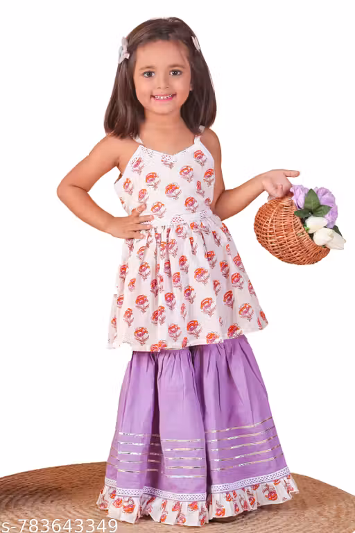 Grinning Stylish Sharara Set