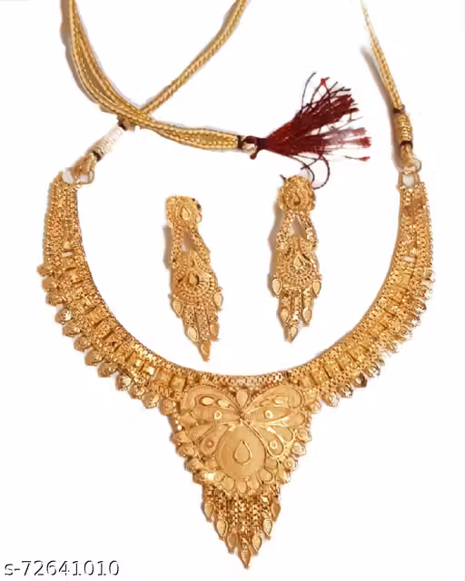 Shimmering Fusion gold plated fancy beautiful jewellery set...//