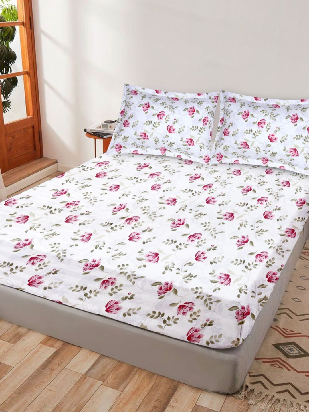 White Floral Pure Cotton 300 TC King Fine Bedsheet with 2 Pillow Covers-59 x 87 inches