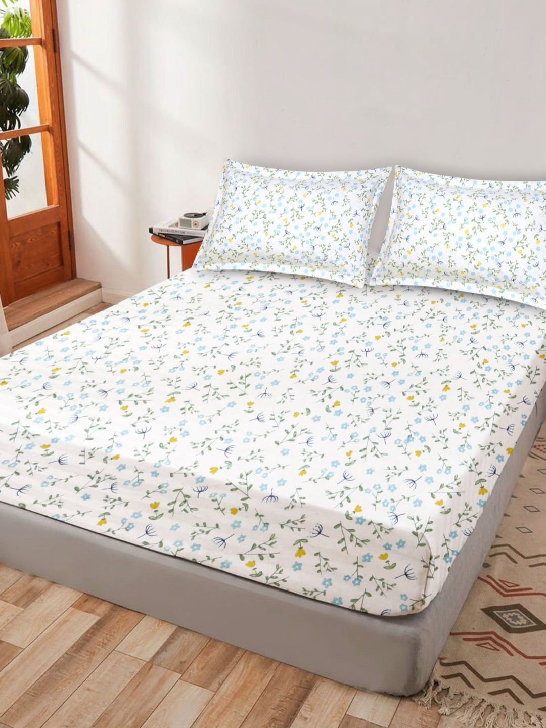 Tangier White Floral Cotton 300 TC King Fine Bedsheet with 2 Pillow Covers-98 x 89 inches