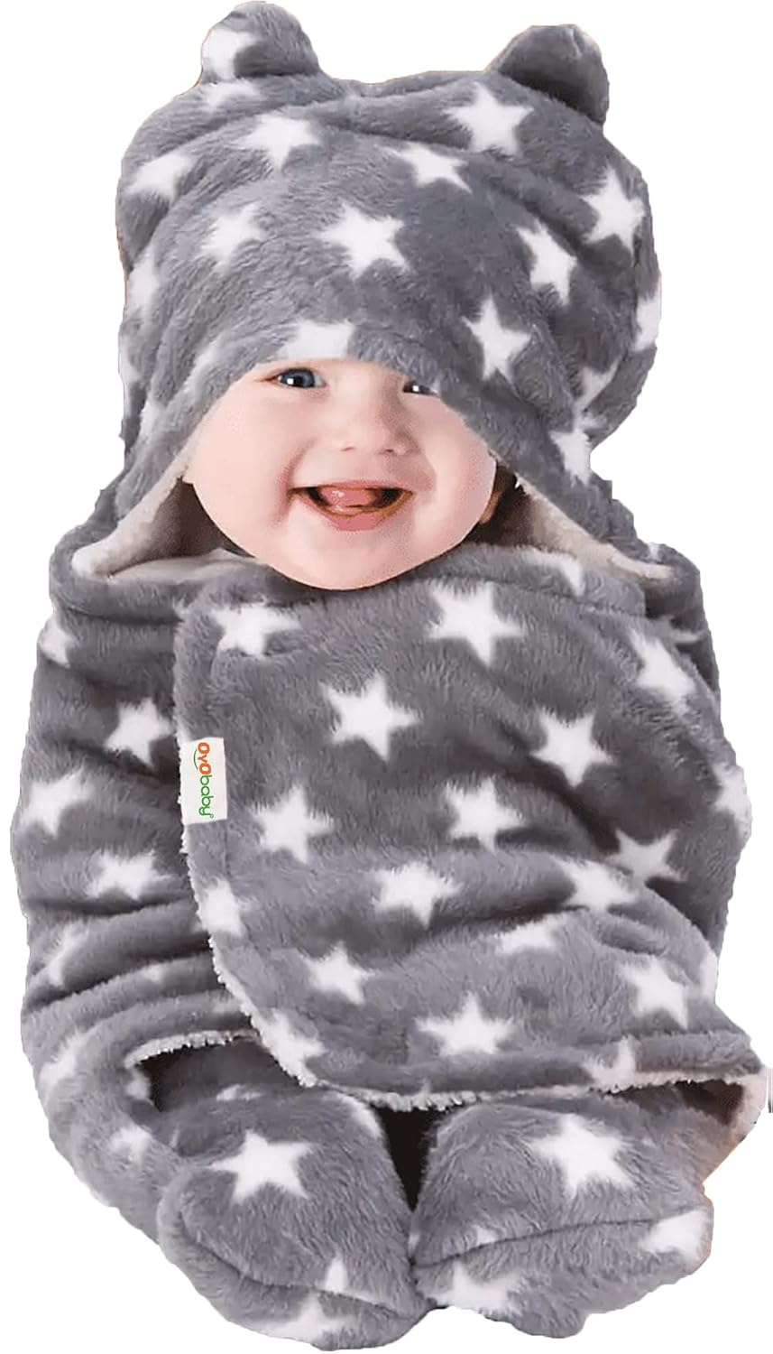 OYO BABY Ultra-Soft Baby Swaddle Wrap Blanket with Hood & Booties – Warm Fleece Sleeping Bag for Newborns (0–6 Months 72 * 68 cm) – Star Print, Grey