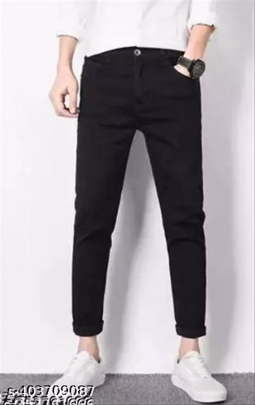 NEW BLACK PLAIN JEANS