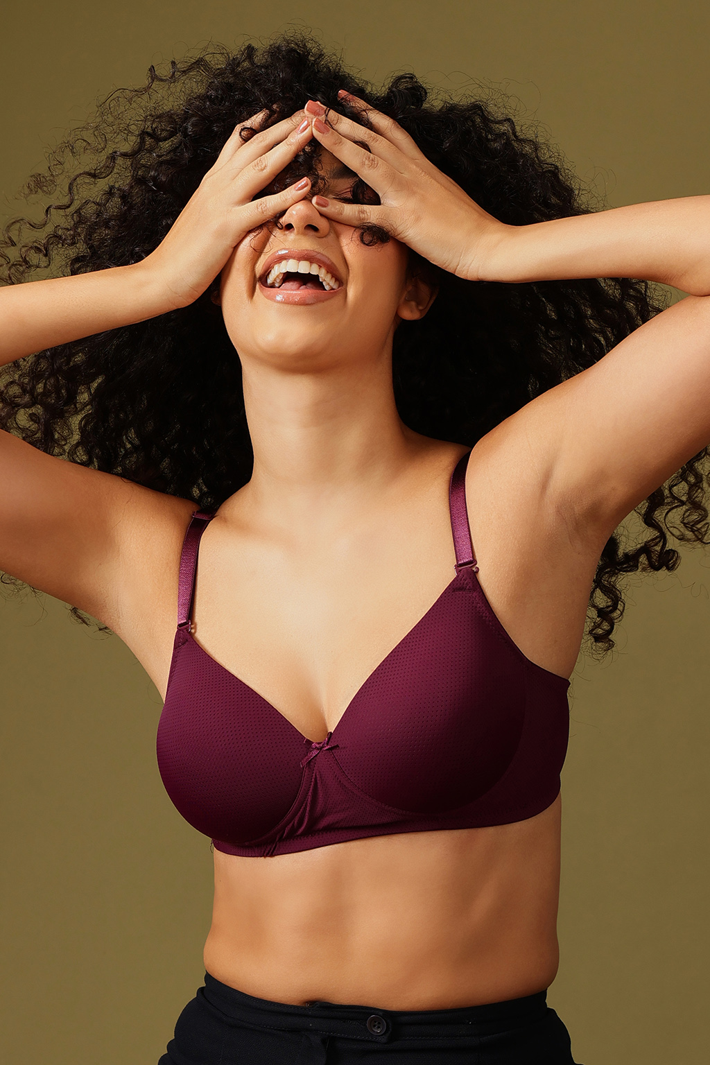 Clovia Women's Padded Non-Wired Full Coverage Multiway T-Shirt Bra _Purple