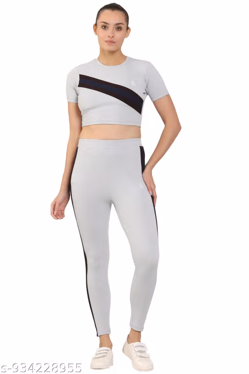 Women’s Activewear Co-Ord Set| Crop Top & High Waisted Leggings| Stylish Women’s Activewear Set| Trendy Women’s Fitness Wear| Sportswear Co-Ord Set