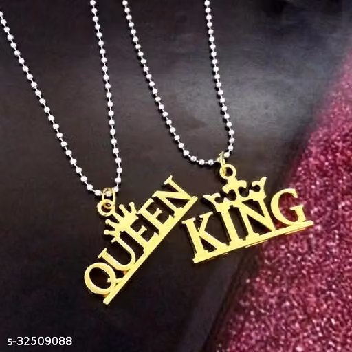 King Queen Couple Pendant Necklace Set for Him & Her