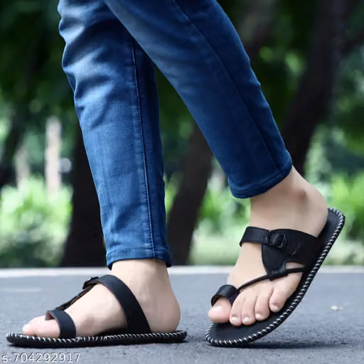 Relaxed Fashionable Men Flip Flops