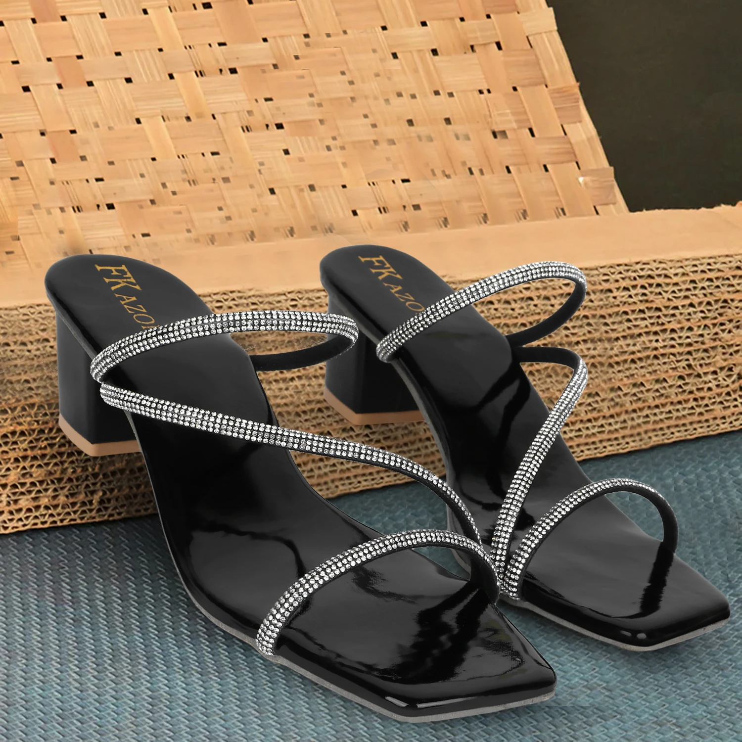 WOMEN FOOTWEAR BLACK HEEL
