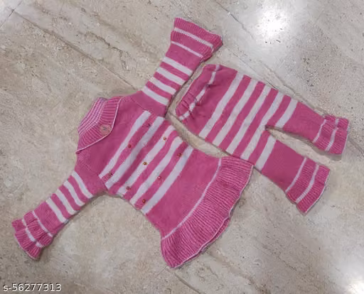 Agile Stylus Girls Sweater Clothing Set – Checked Top with Applique Bottom & Bow Tie