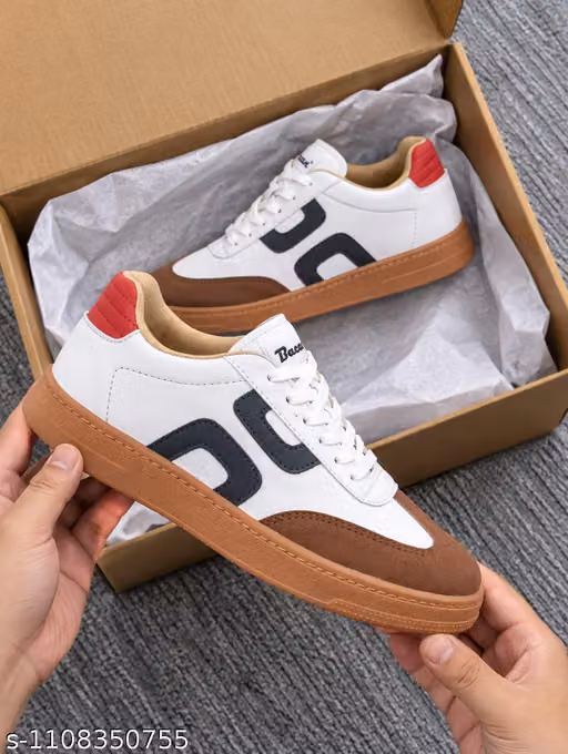Men's Black & White Colorblocked Gym & Training Sneakers