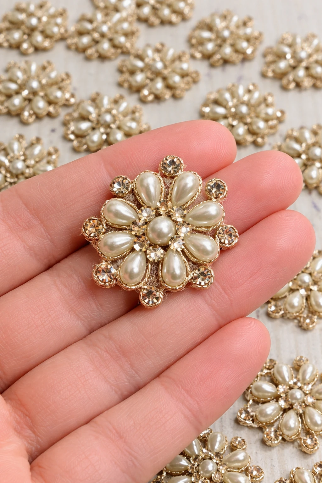 Handmade Patchwork Embroidery Boota Pearl Patch with Motif (Jadkan) Decoration for Saree, Suit, Lehenga & Blouse – Gold, Pack of 25 Pieces