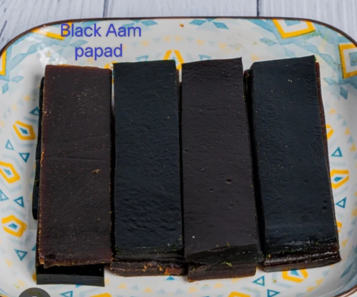 Kala aam papad
