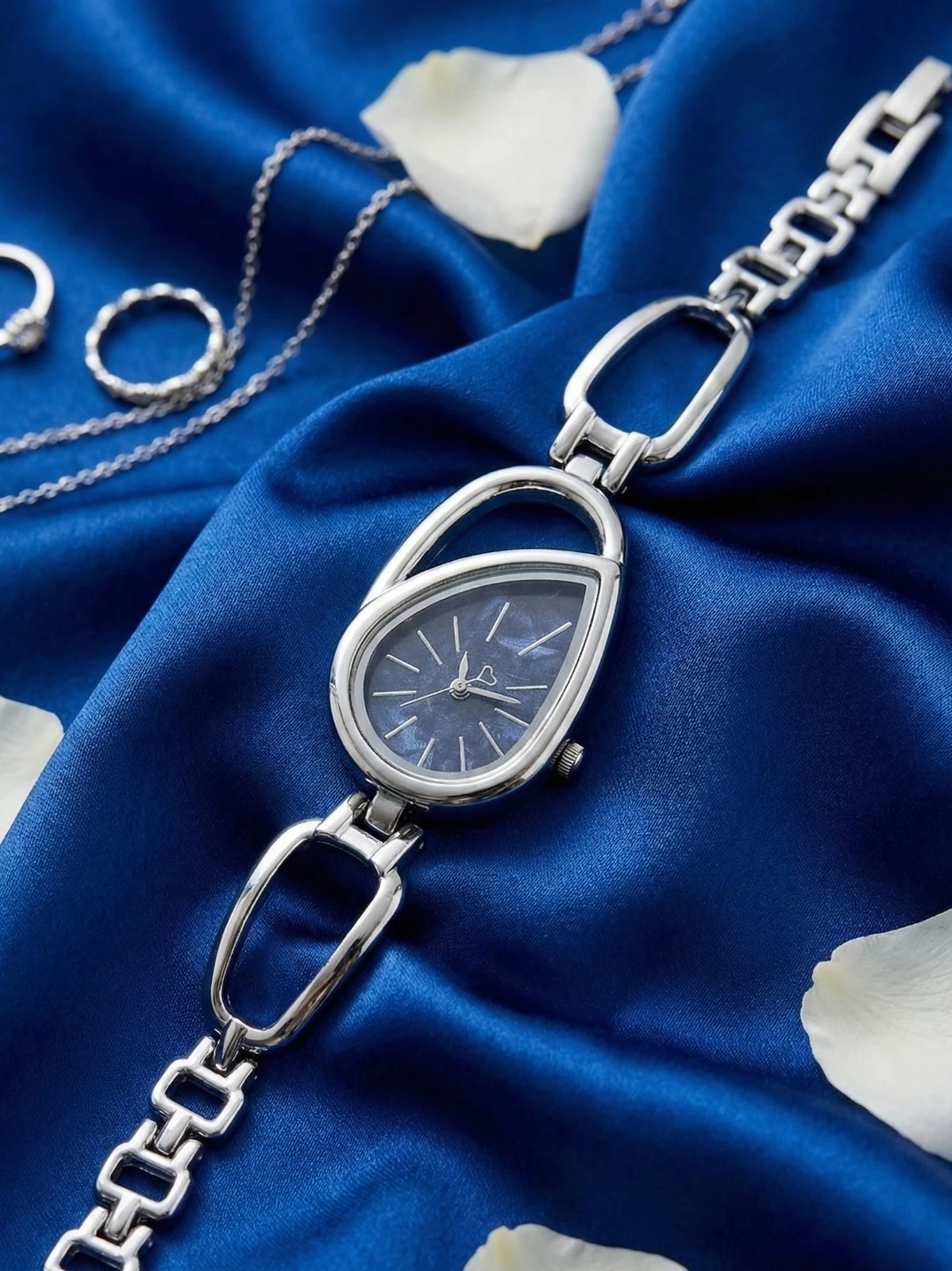 SILVER BLUE
