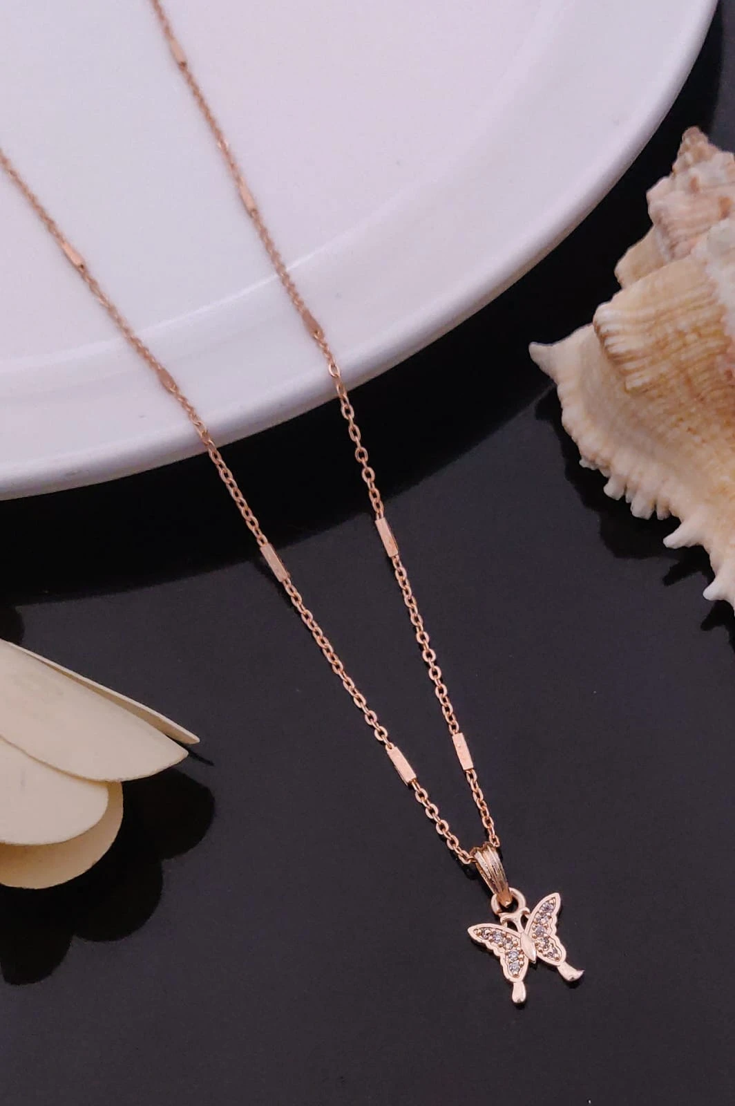 Delicate Rose Gold Plated Pendant Necklace Collection