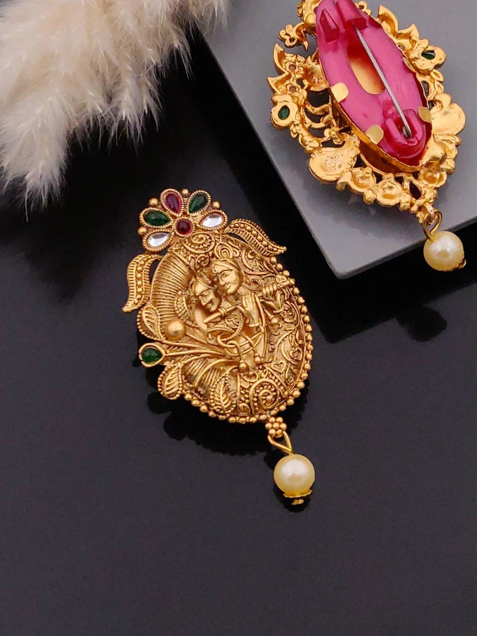 New Design mate Rajwadi polish Saree Pin