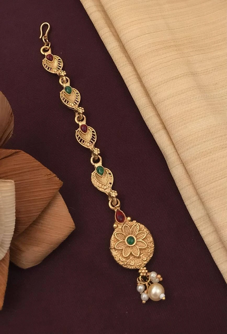 New design mate Rajwadi polish mang tikka