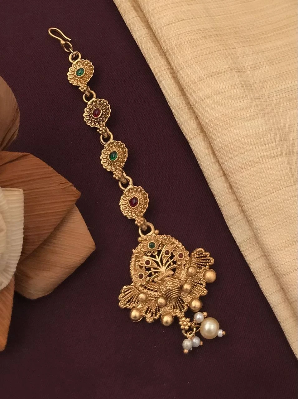 New design mate Rajwadi polish mang tikka