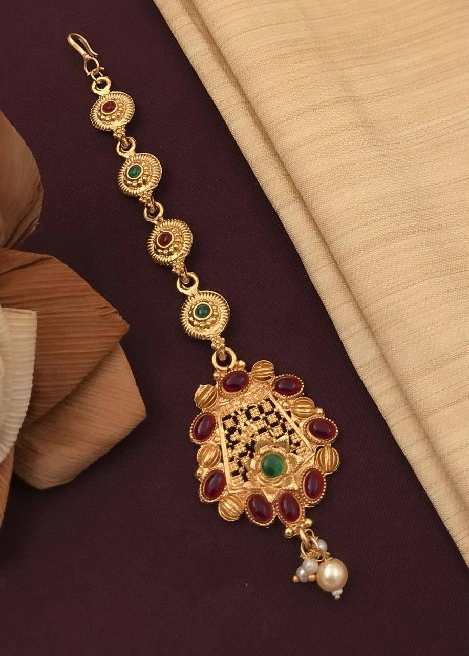 New design mate Rajwadi polish mang tikka