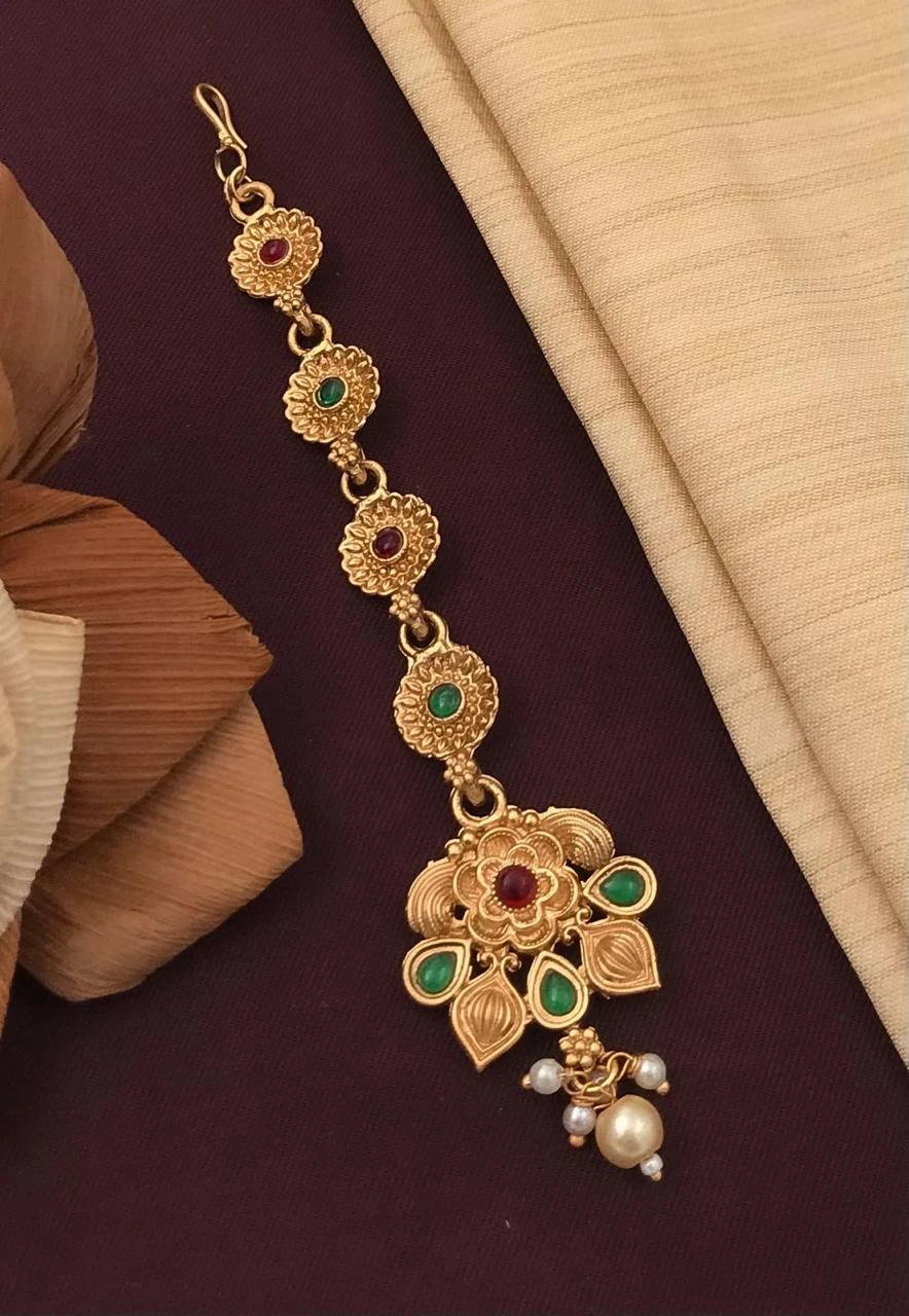 New design mate Rajwadi polish mang tikka