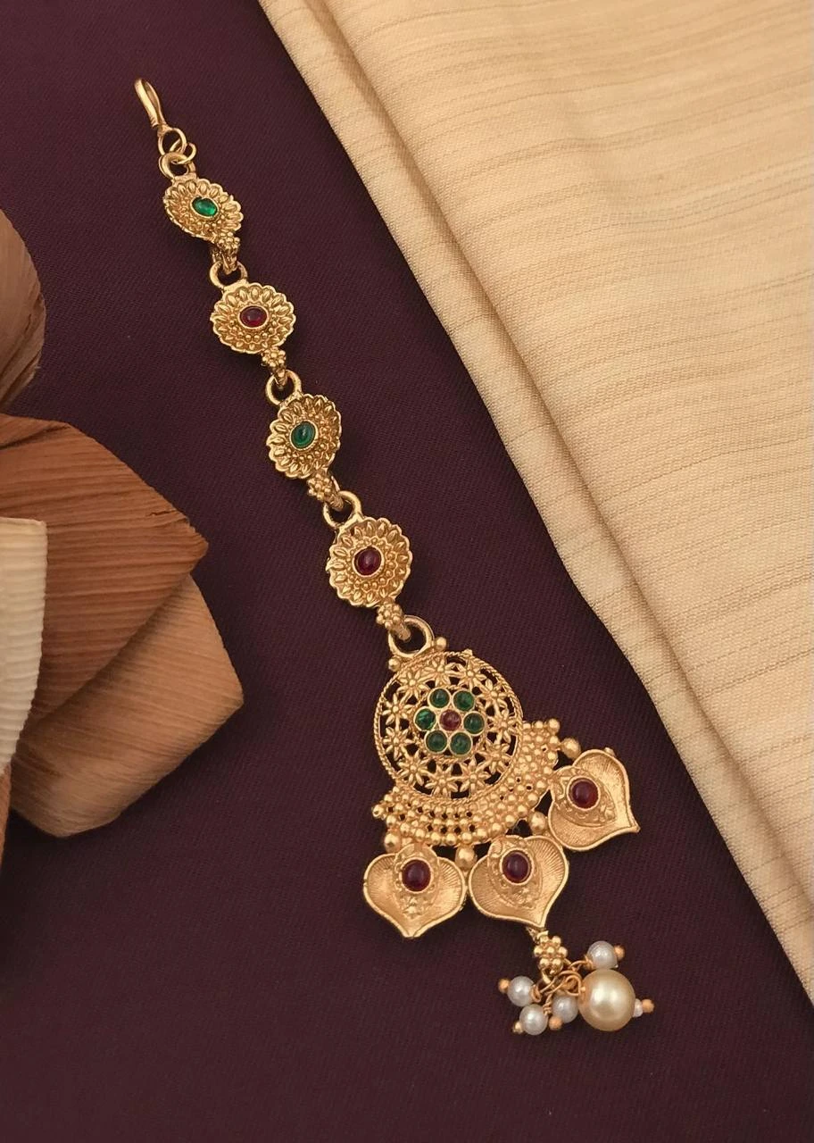 New design mate Rajwadi polish mang tikka