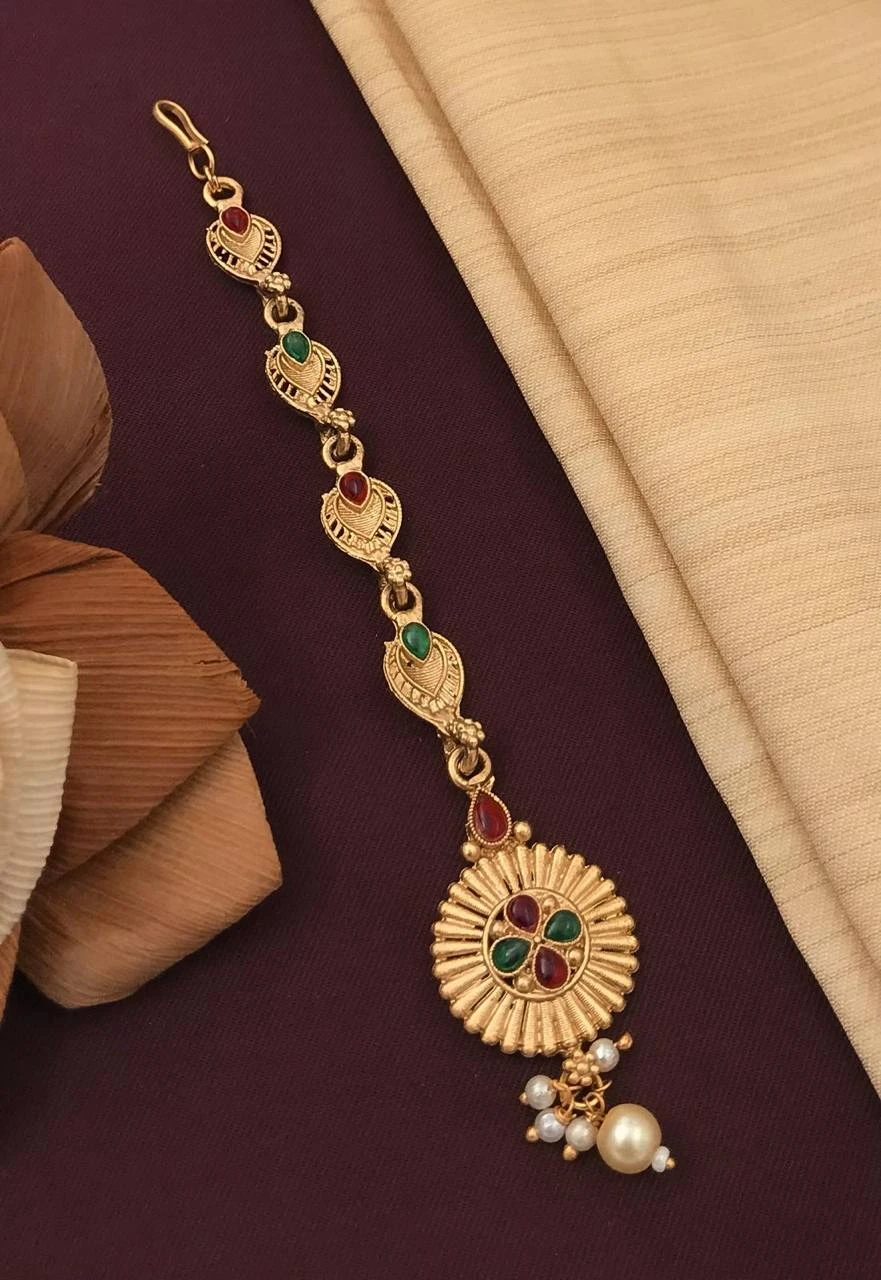 New design mate Rajwadi polish mang tikka