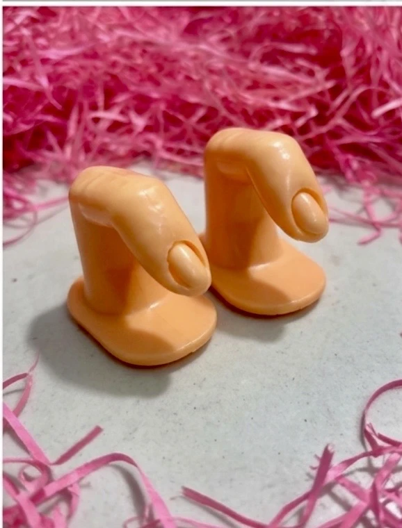 IVORY TIPS Plastic Practice Fake Finger Tool DIY Acrylic Manicure for Nail Art Training (2 Pcs)