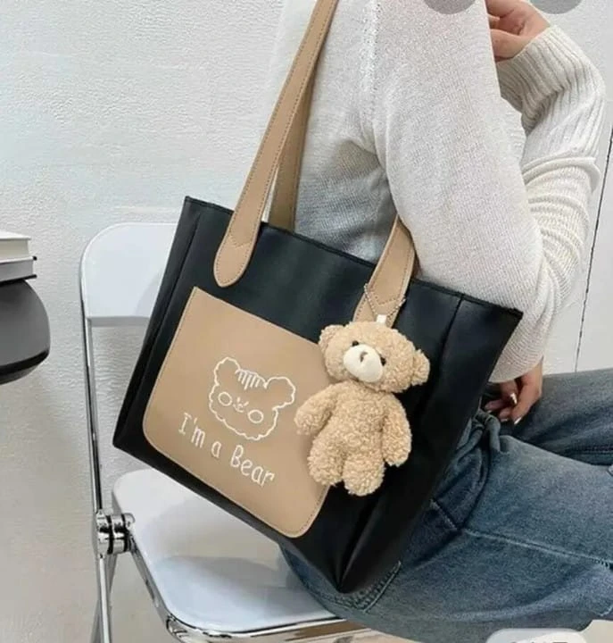 cute teddy charm ke saath stylish women tote handbag (black & beige)