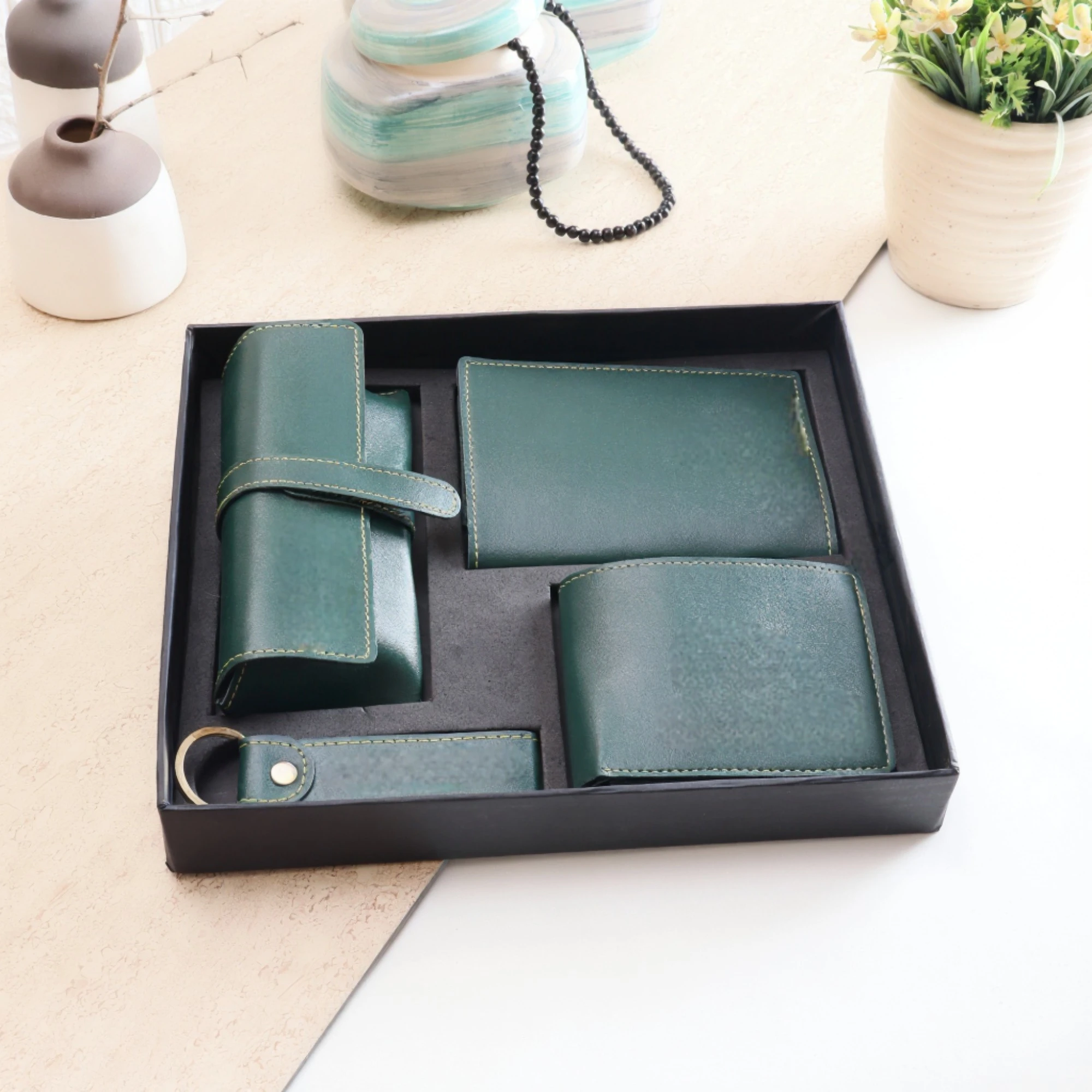 SET OF 4 GREEN COLOR CUSTOMIZED WALLET, KEYCHAIN, PASSPORT COVER AND SPEC COVER