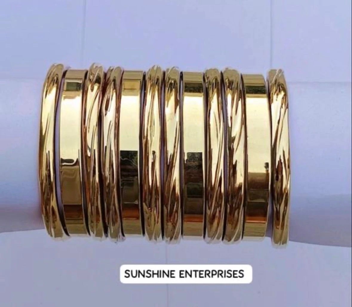 GOLD PLATET BANGLE SETx