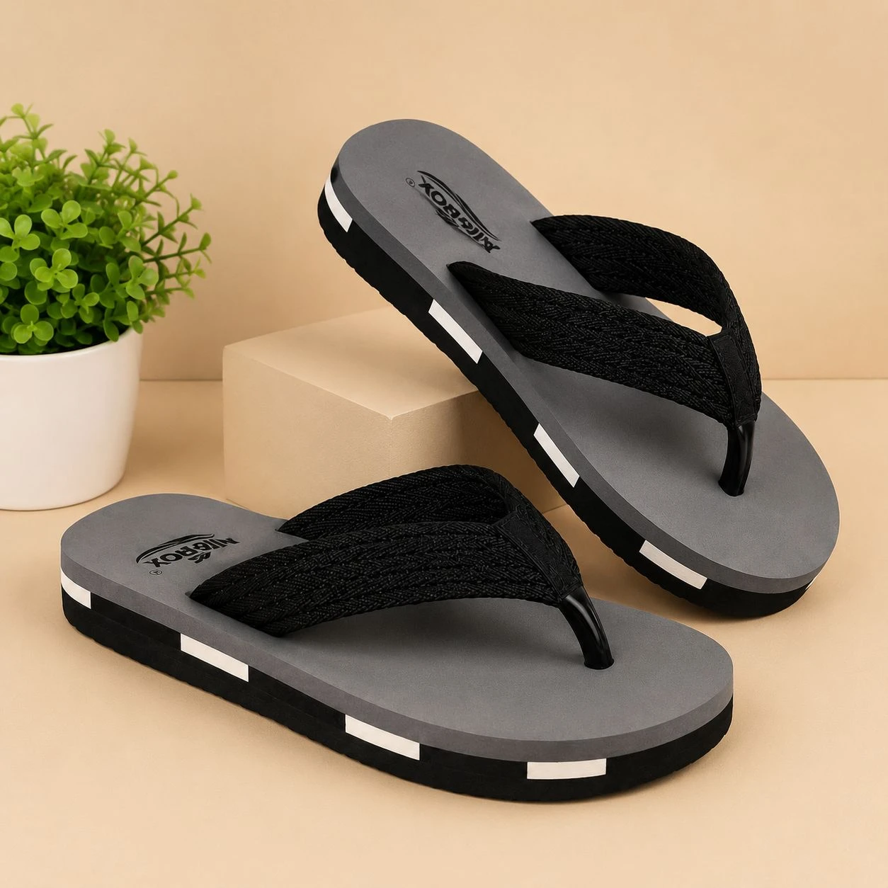 Men's Stylish Black Flip Flops | Comfortable Casual Outdoor Slippers for Men