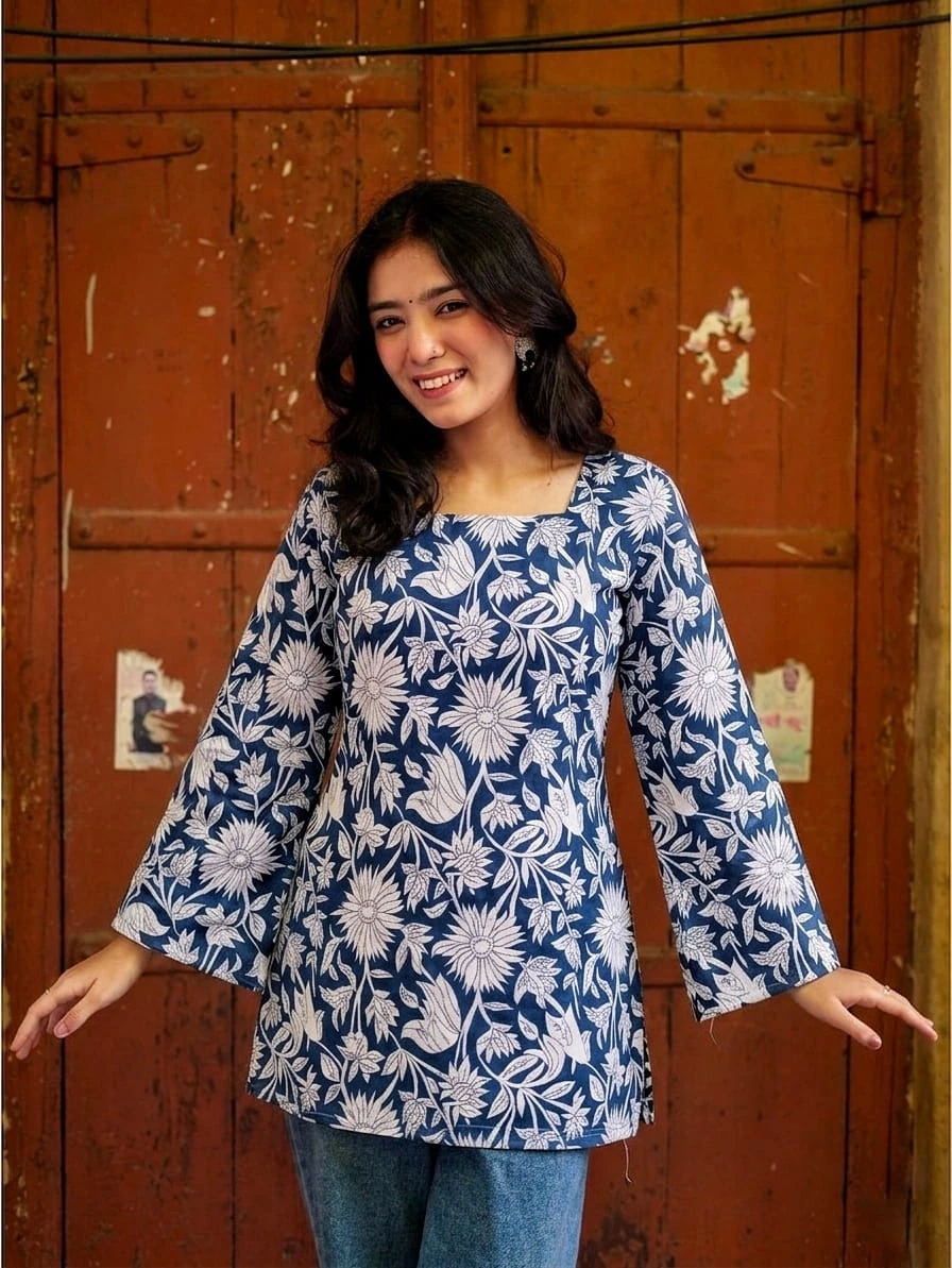 Indigo blue short kurti Square neck Tessel lace on back side